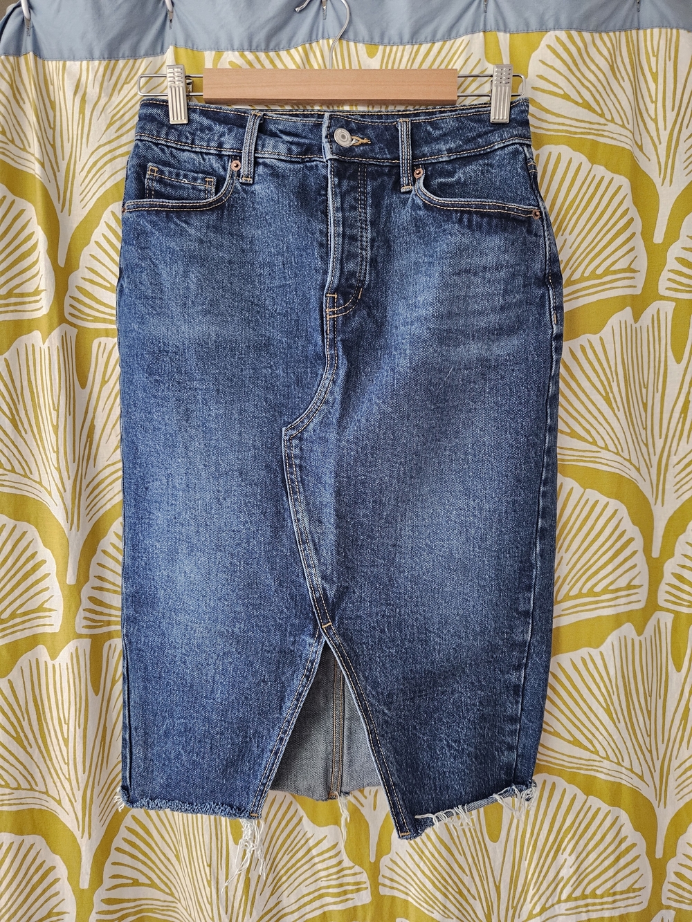 Old Navy Denim Pencil Skirt